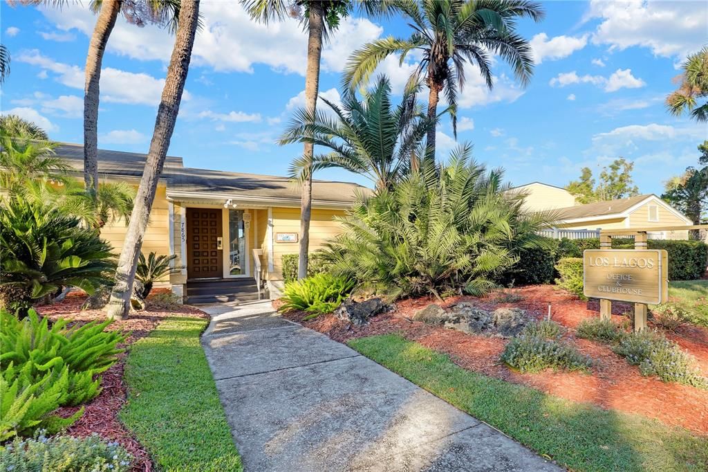 For Sale: $199,900 (3 beds, 3 baths, 1737 Square Feet)