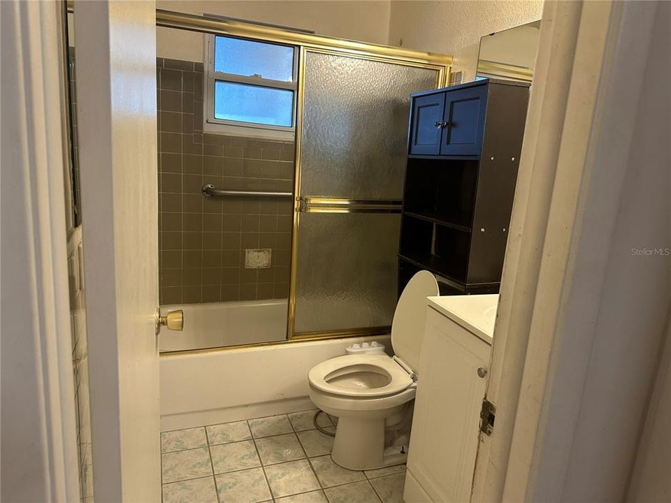 For Sale: $189,900 (3 beds, 2 baths, 1246 Square Feet)