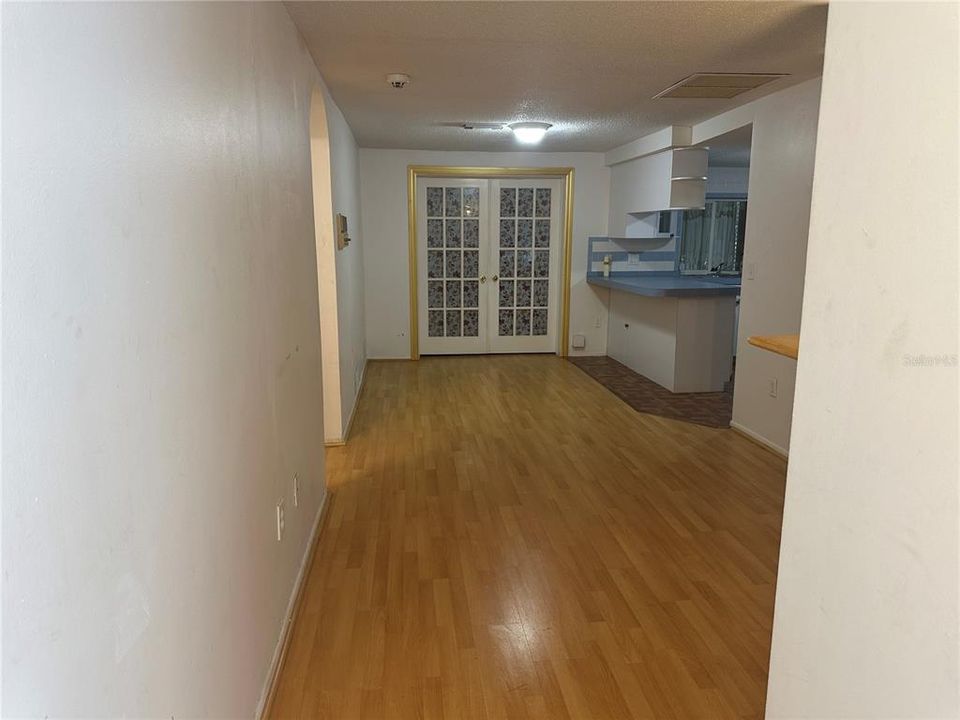 For Sale: $189,900 (3 beds, 2 baths, 1246 Square Feet)