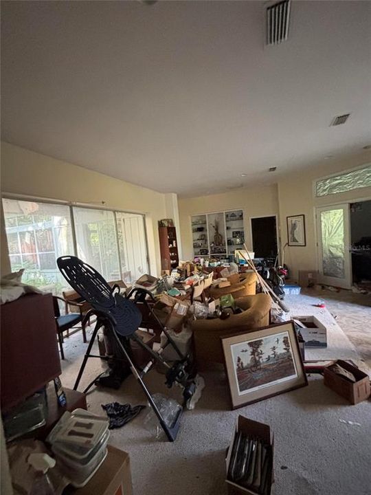 Active With Contract: $299,000 (3 beds, 2 baths, 2908 Square Feet)