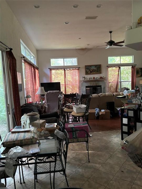 Active With Contract: $299,000 (3 beds, 2 baths, 2908 Square Feet)