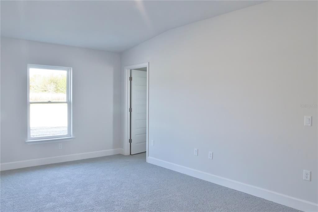 For Sale: $239,400 (3 beds, 2 baths, 1478 Square Feet)