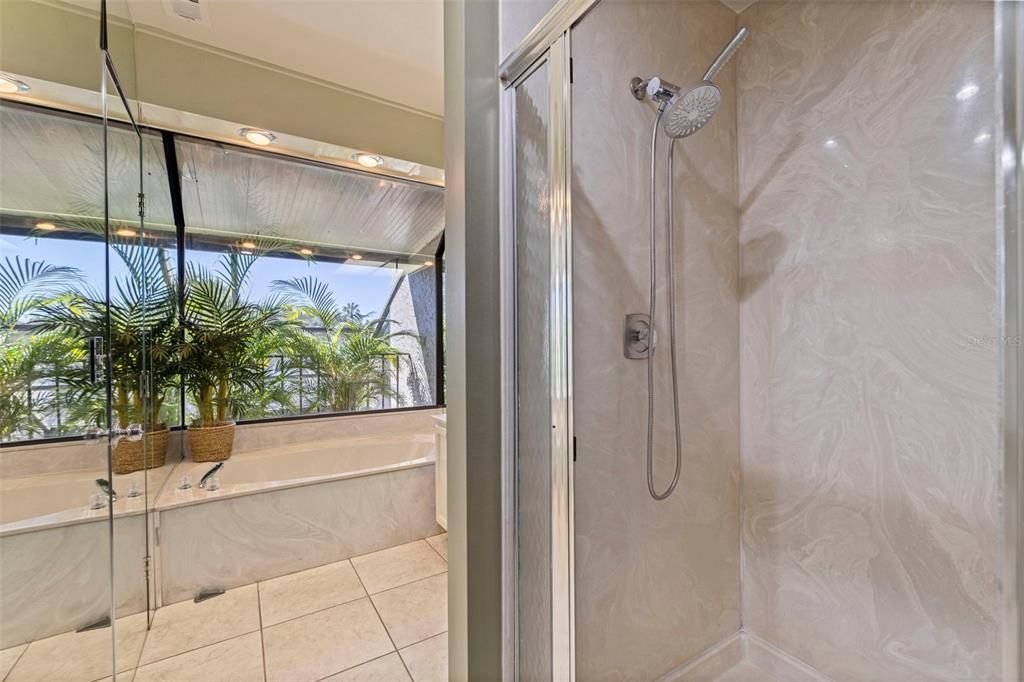 For Sale: $875,000 (2 beds, 2 baths, 2156 Square Feet)