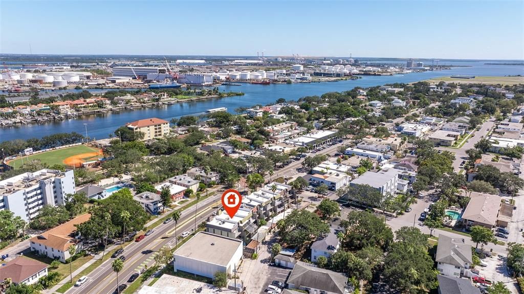 For Sale: $875,000 (2 beds, 2 baths, 2156 Square Feet)