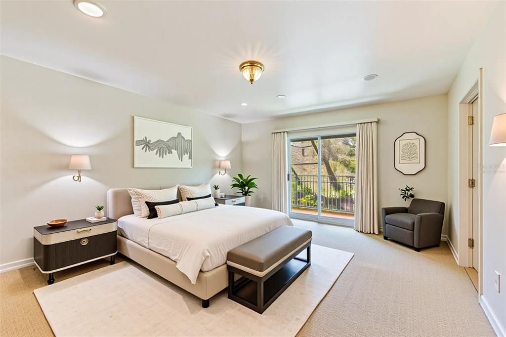 For Sale: $875,000 (2 beds, 2 baths, 2156 Square Feet)