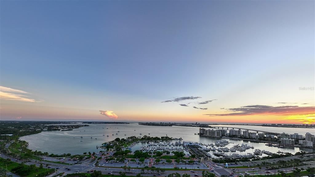 For Sale: $4,165,000 (3 beds, 3 baths, 3302 Square Feet)