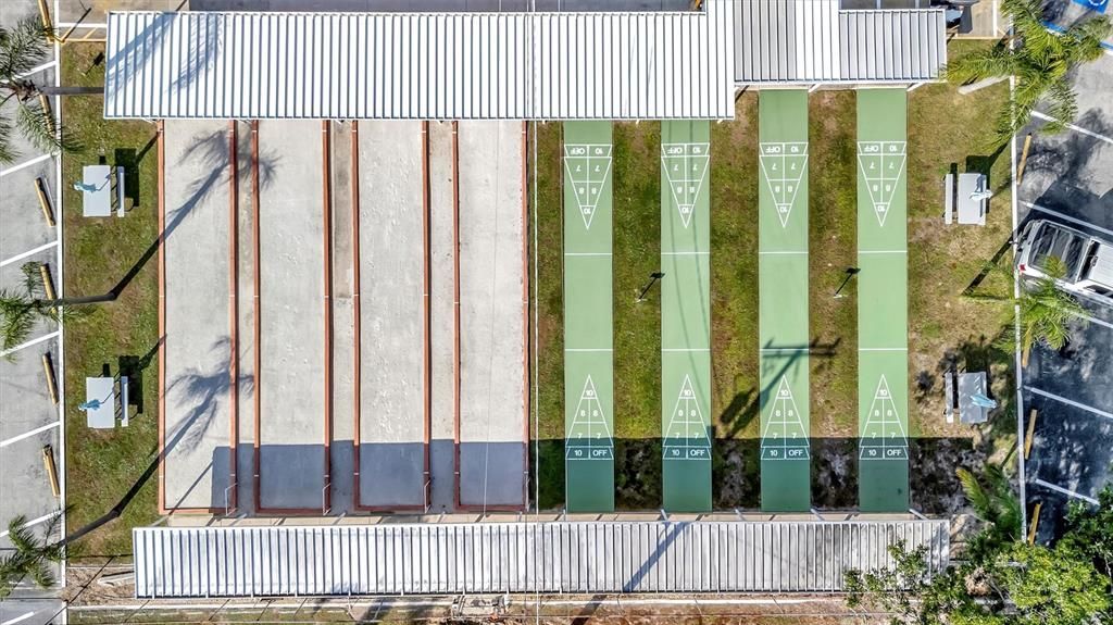 For Sale: $149,900 (2 beds, 2 baths, 840 Square Feet)