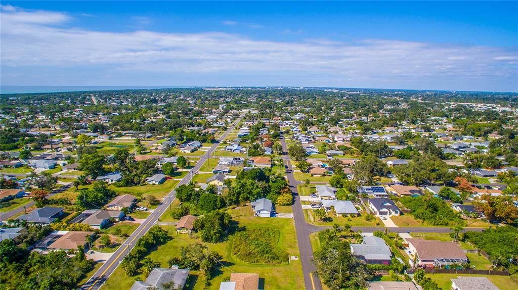 待售: $150,000 (0.36 acres)