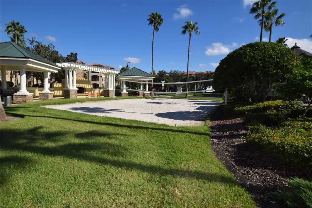 For Rent: $2,100 (3 beds, 2 baths, 1332 Square Feet)