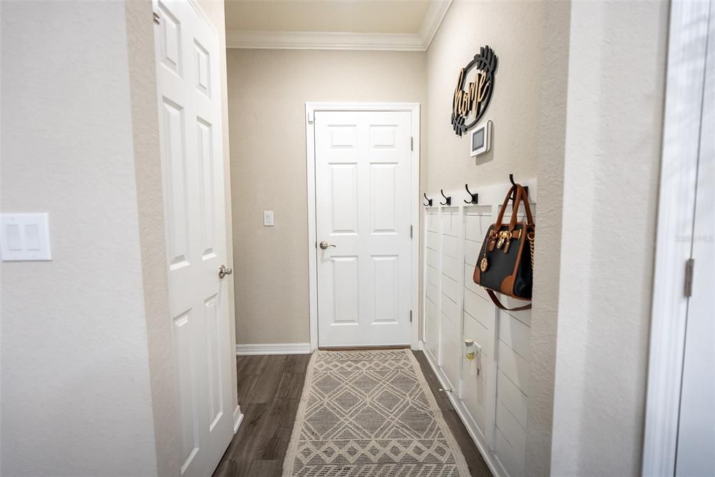 合同活跃: $388,000 (4 贝兹, 3 浴室, 2888 平方英尺)