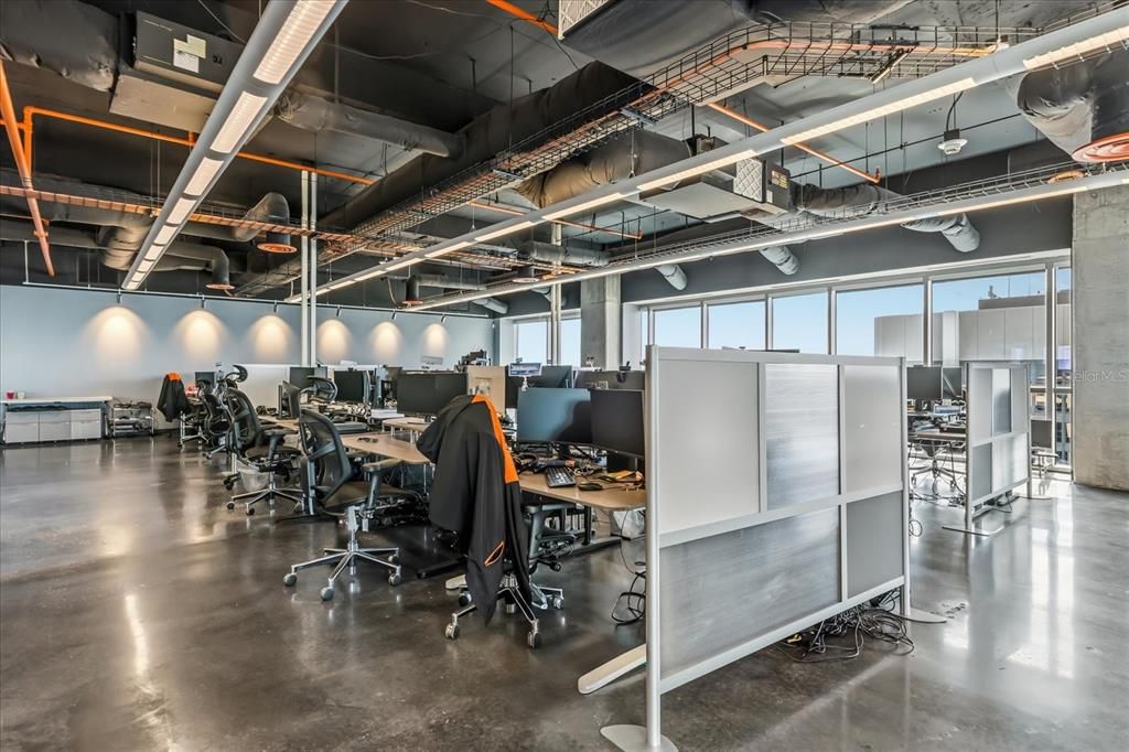 En Venta: $3,999,999 (0 camas, 0 baños, 19032 Pies cuadrados)