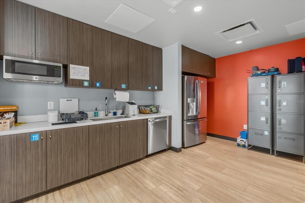 En Venta: $3,999,999 (0 camas, 0 baños, 19032 Pies cuadrados)