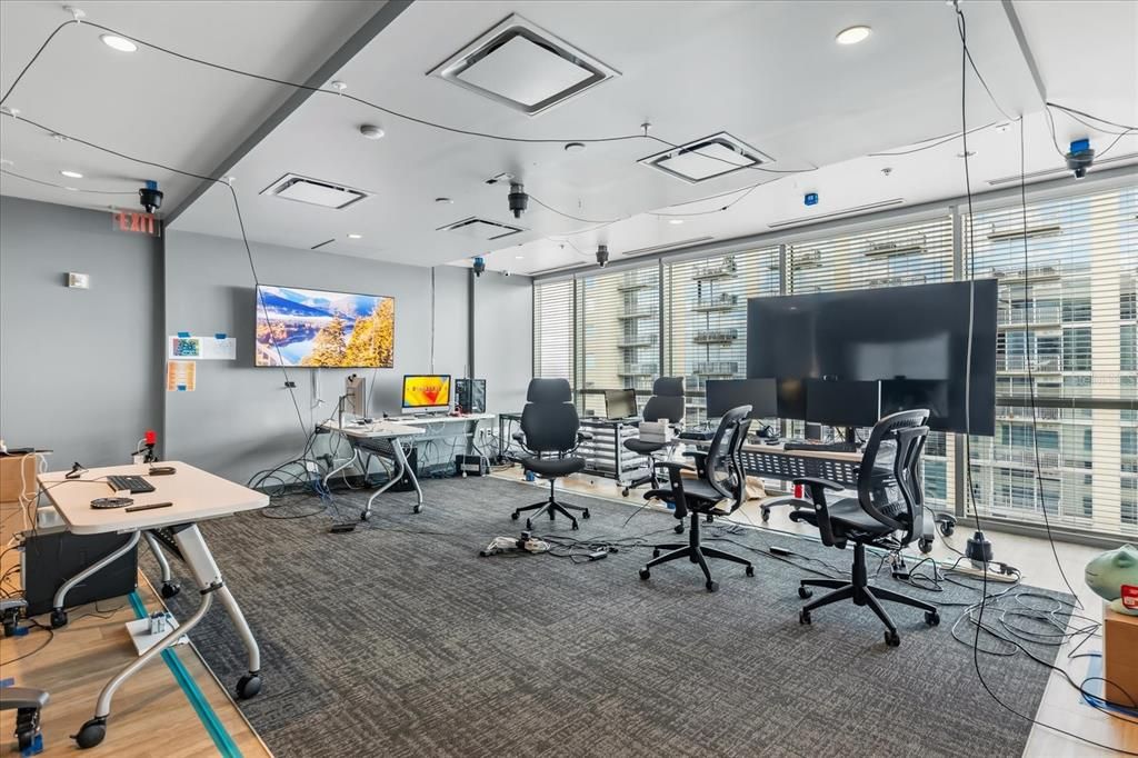 En Venta: $3,999,999 (0 camas, 0 baños, 19032 Pies cuadrados)