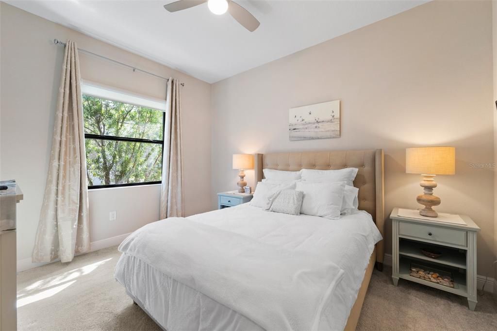 Active With Contract: $787,000 (3 beds, 2 baths, 2436 Square Feet)