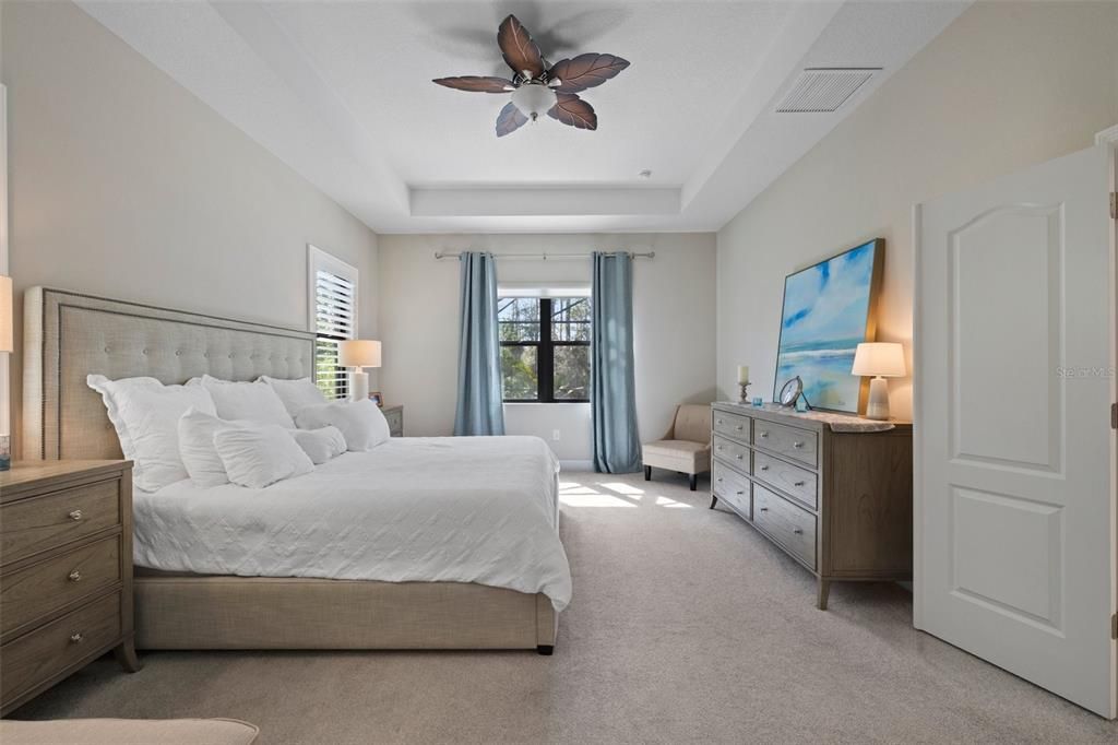 Active With Contract: $787,000 (3 beds, 2 baths, 2436 Square Feet)