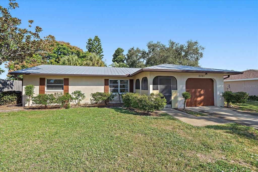 For Sale: $360,000 (3 beds, 2 baths, 1224 Square Feet)