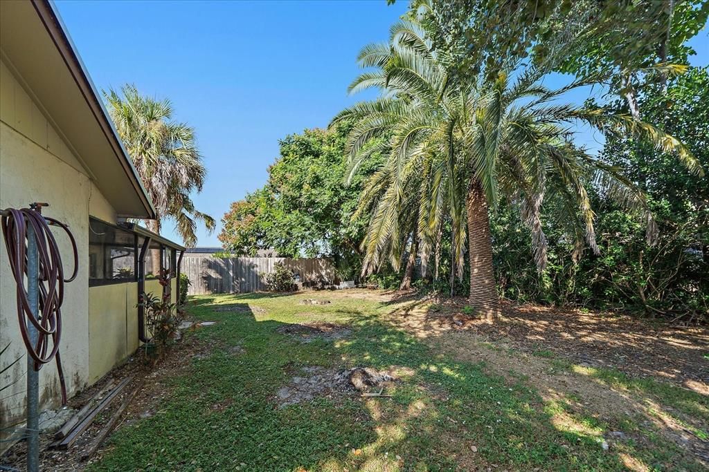 For Sale: $360,000 (3 beds, 2 baths, 1224 Square Feet)