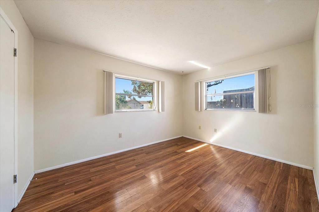 For Sale: $360,000 (3 beds, 2 baths, 1224 Square Feet)