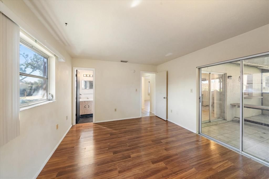 For Sale: $360,000 (3 beds, 2 baths, 1224 Square Feet)