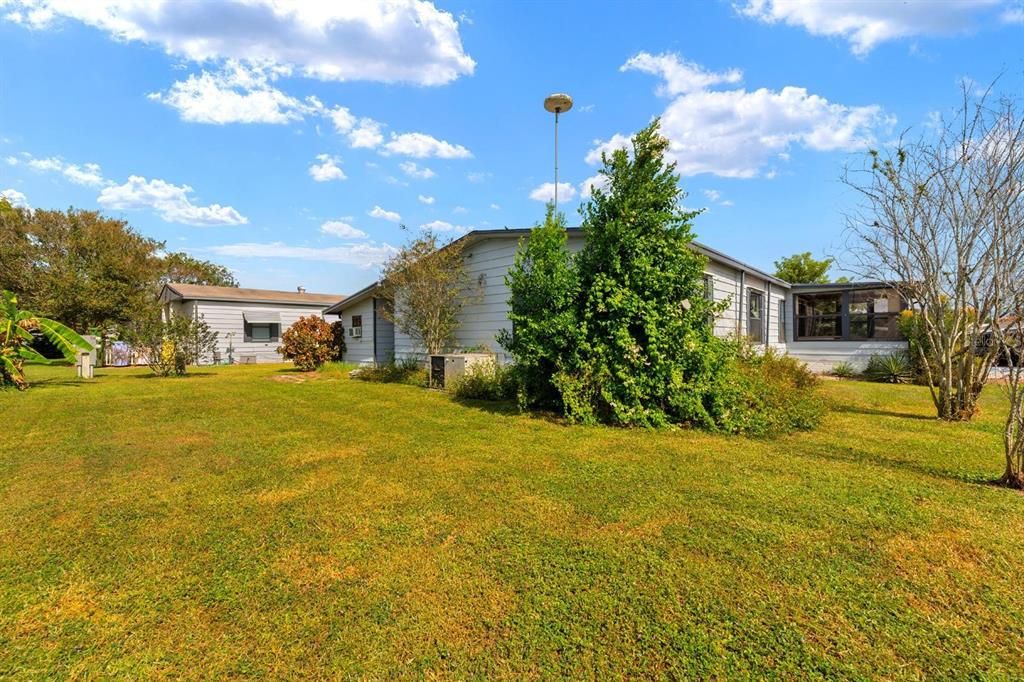 На продажу: $175,000 (2 спален, 2 ванн, 1248 Квадратных фут)