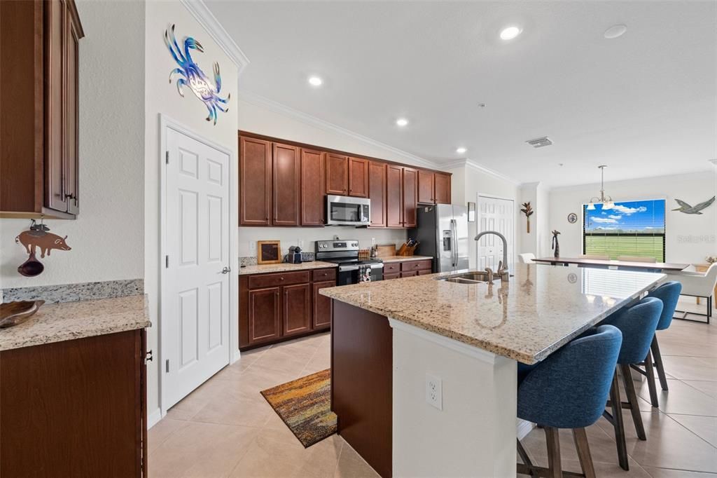 For Rent: $6,000 (2 beds, 2 baths, 1336 Square Feet)