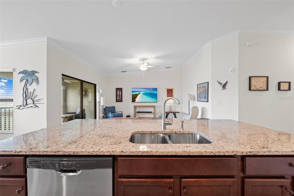 For Rent: $6,000 (2 beds, 2 baths, 1336 Square Feet)