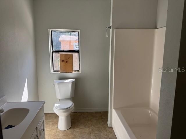 For Sale: $329,900 (6 beds, 0 baths, 1696 Square Feet)