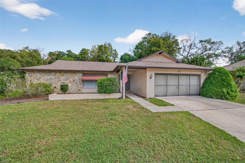 Active With Contract: $324,900 (3 beds, 2 baths, 1741 Square Feet)