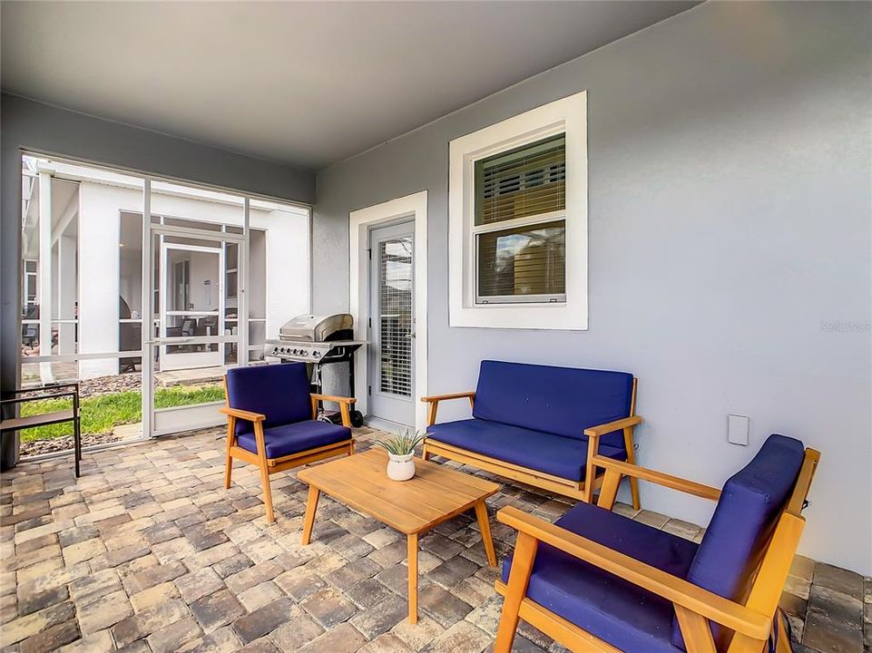 待售: $740,000 (9 贝兹, 5 浴室, 3909 平方英尺)