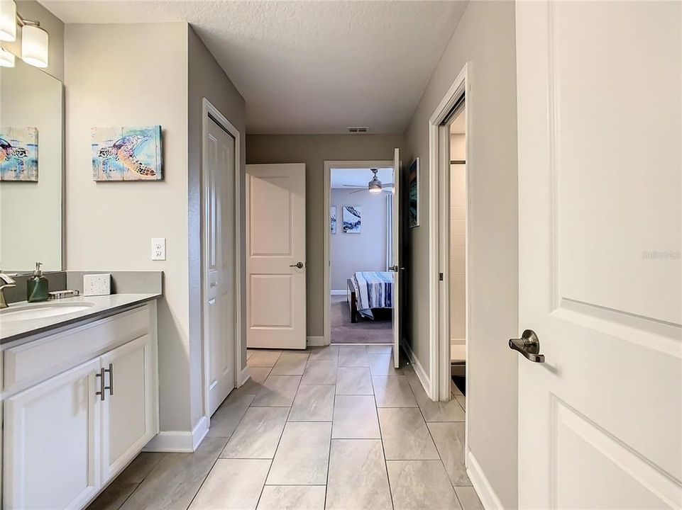 待售: $740,000 (9 贝兹, 5 浴室, 3909 平方英尺)