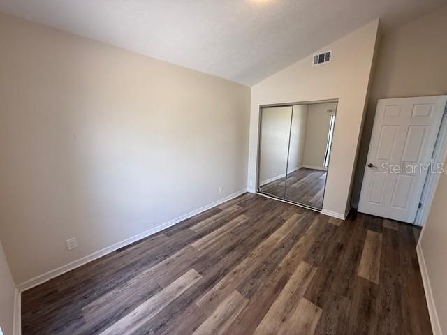 出租: $3,250 (4 贝兹, 2 浴室, 1864 平方英尺)