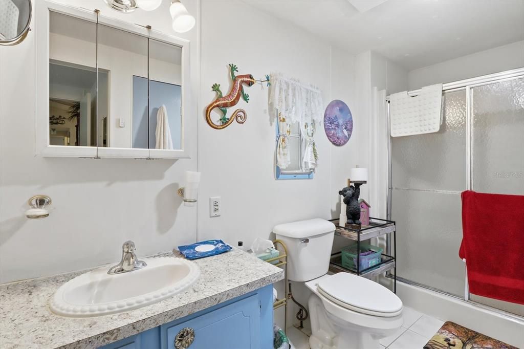 待售: $180,000 (3 贝兹, 2 浴室, 1256 平方英尺)