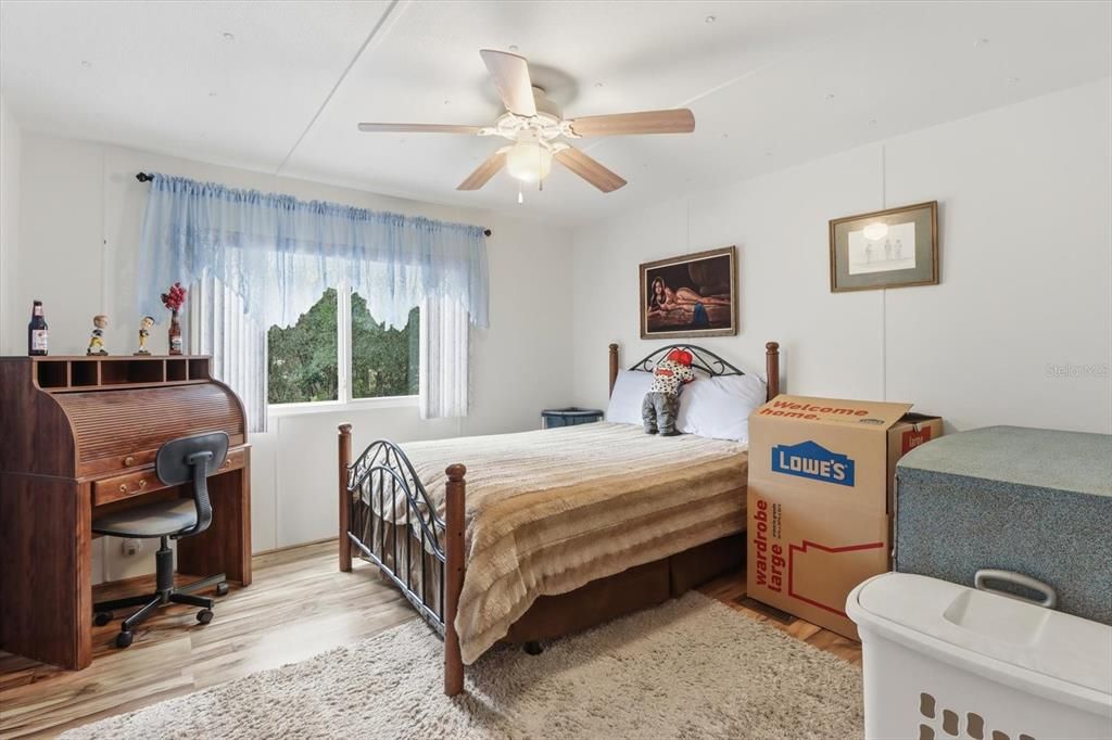 待售: $180,000 (3 贝兹, 2 浴室, 1256 平方英尺)