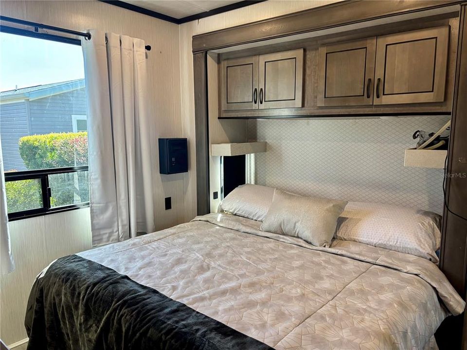 For Sale: $139,900 (0.07 acres)