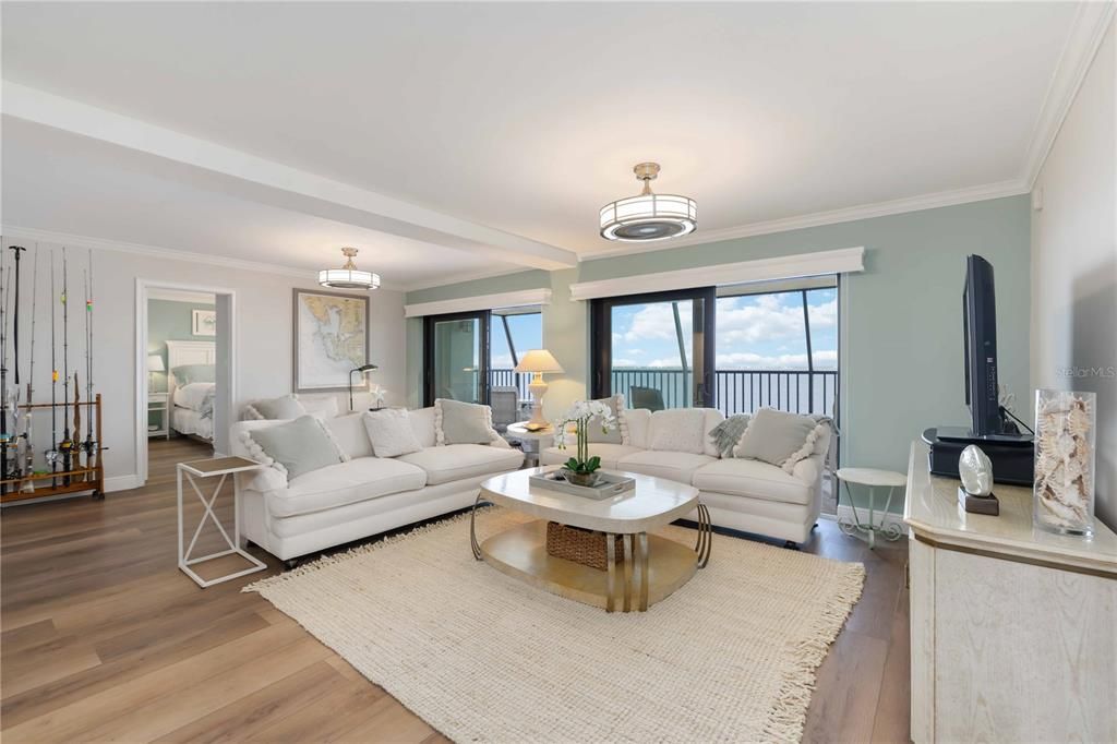 For Rent: $5,500 (4 beds, 2 baths, 1988 Square Feet)