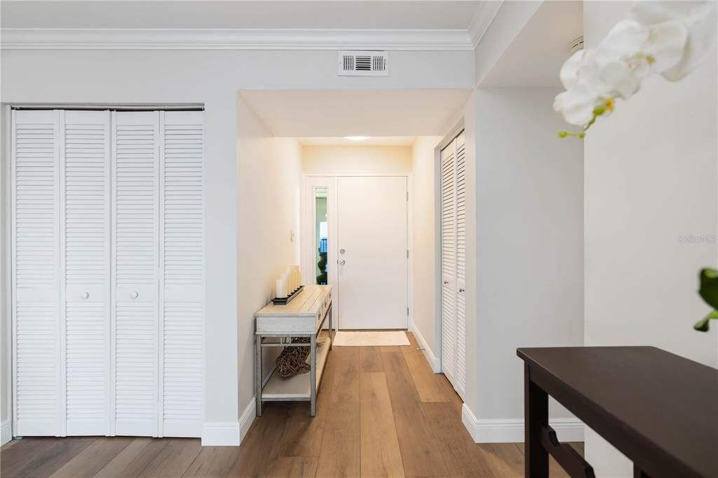 For Rent: $5,500 (4 beds, 2 baths, 1988 Square Feet)