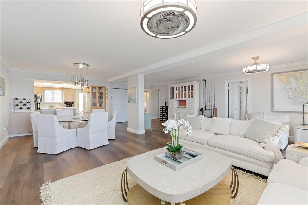 For Rent: $5,500 (4 beds, 2 baths, 1988 Square Feet)