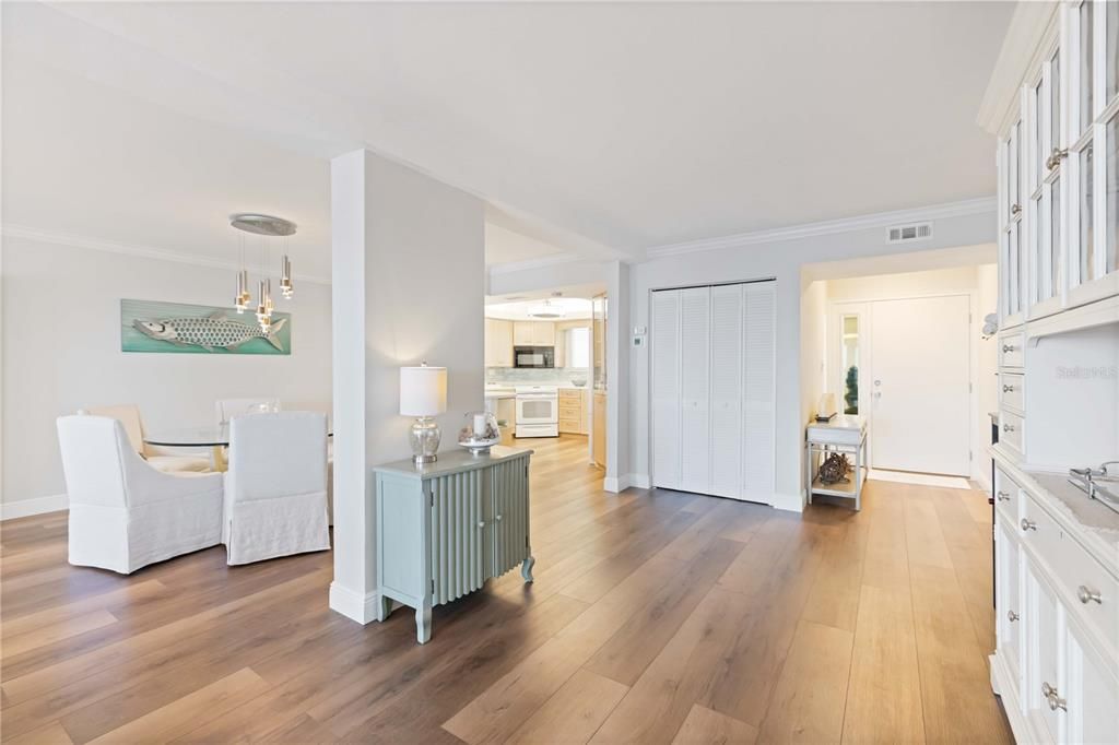 For Rent: $5,500 (4 beds, 2 baths, 1988 Square Feet)