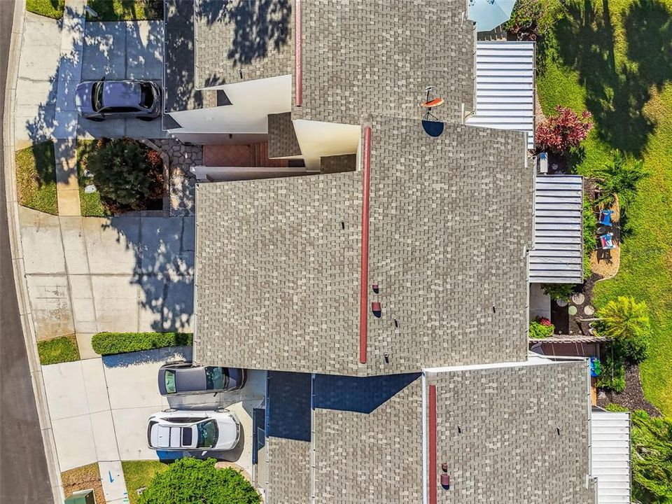 Activo con contrato: $455,000 (3 camas, 3 baños, 2030 Pies cuadrados)