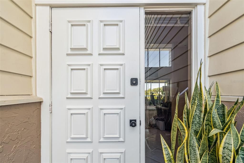 Activo con contrato: $455,000 (3 camas, 3 baños, 2030 Pies cuadrados)