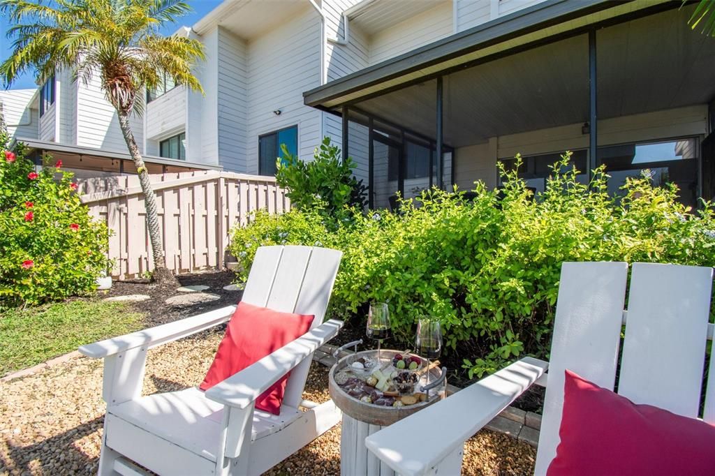 Activo con contrato: $455,000 (3 camas, 3 baños, 2030 Pies cuadrados)