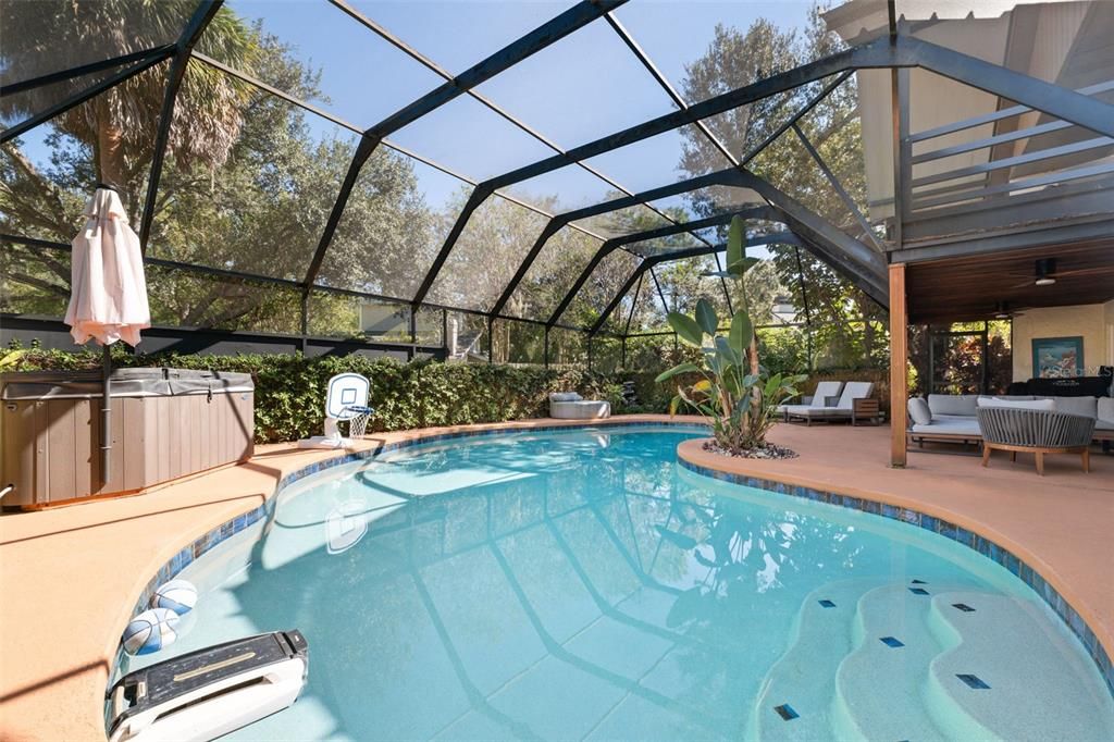 For Sale: $680,000 (4 beds, 3 baths, 2307 Square Feet)