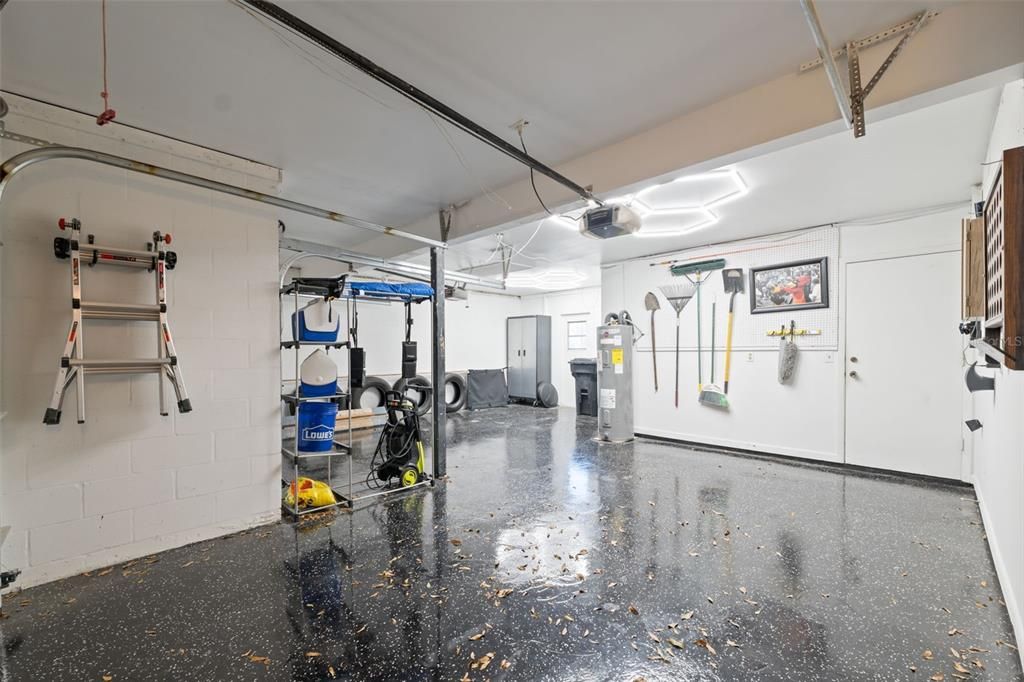 For Sale: $680,000 (4 beds, 3 baths, 2307 Square Feet)