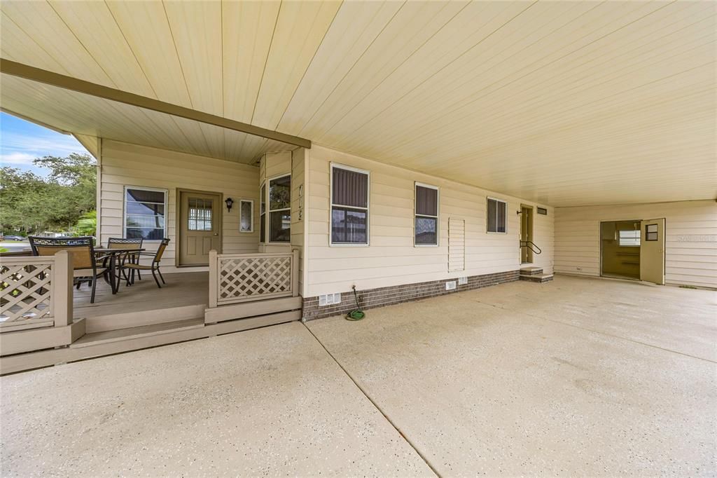 For Sale: $219,500 (2 beds, 2 baths, 1404 Square Feet)