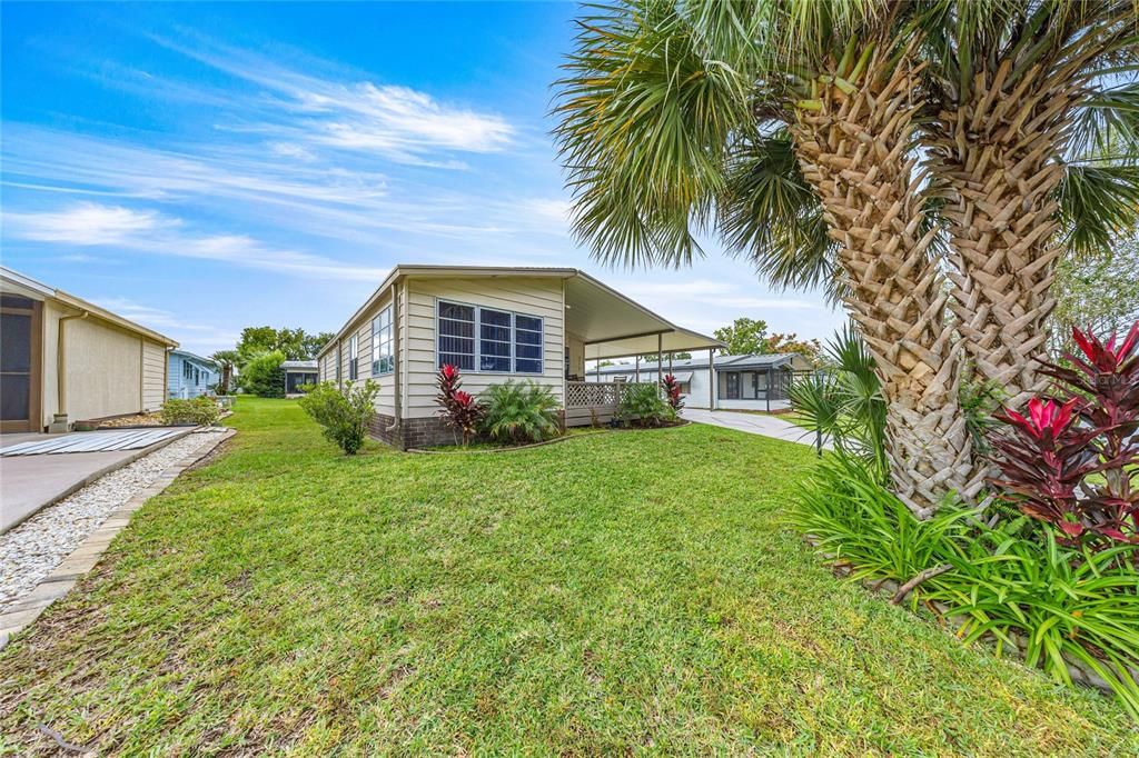 For Sale: $219,500 (2 beds, 2 baths, 1404 Square Feet)