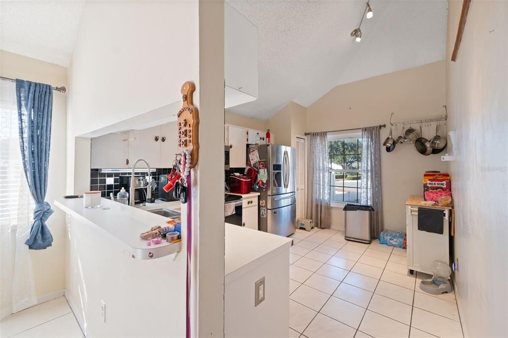 For Sale: $395,000 (4 beds, 2 baths, 1767 Square Feet)