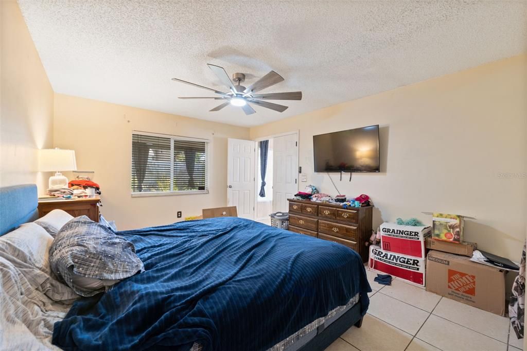 For Sale: $395,000 (4 beds, 2 baths, 1767 Square Feet)