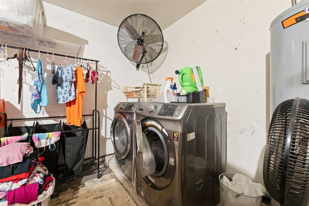 For Sale: $395,000 (4 beds, 2 baths, 1767 Square Feet)