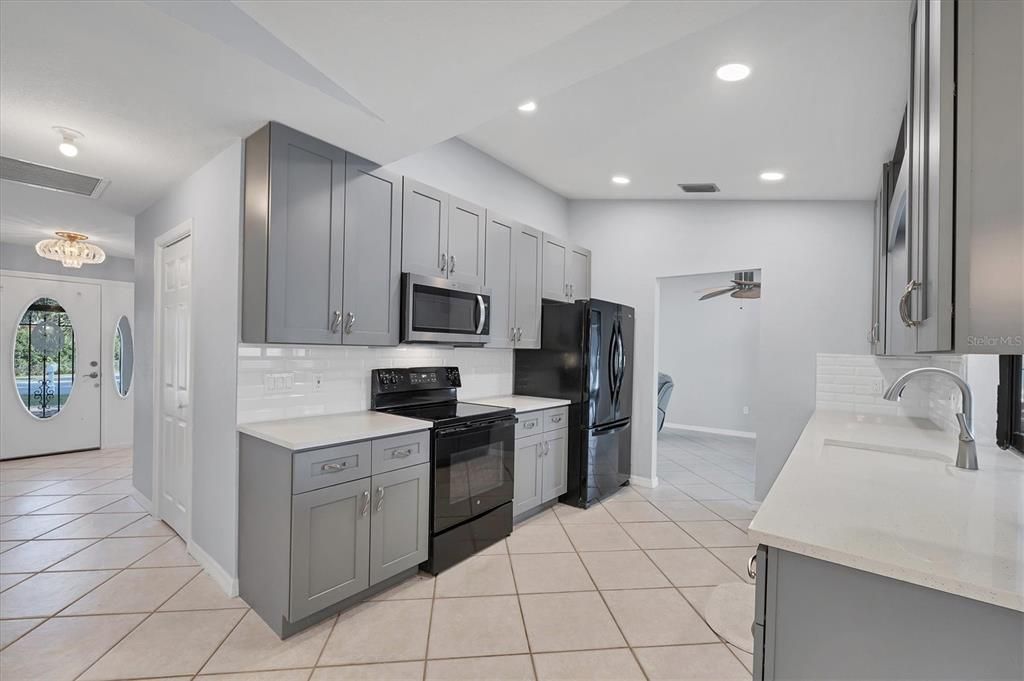 待售: $589,000 (3 贝兹, 2 浴室, 2527 平方英尺)