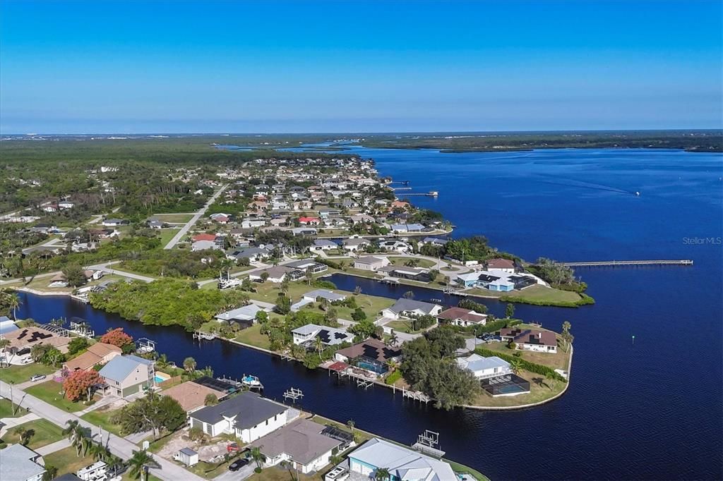 待售: $589,000 (3 贝兹, 2 浴室, 2527 平方英尺)